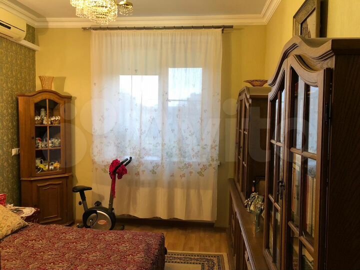 3-к. квартира, 74 м², 3/3 эт.