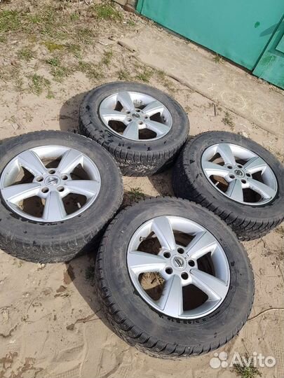 Литые диски Nissan r16