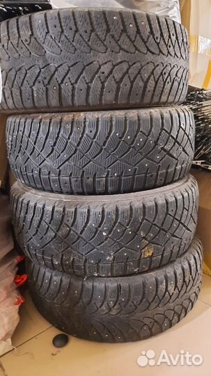 Nitto Therma Spike 205/55 R16