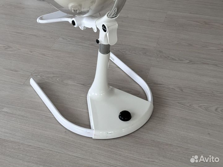 Стульчик для кормления mima moon