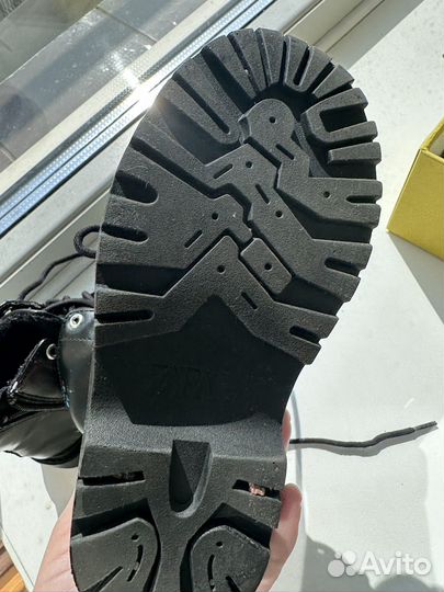 Ботинки для девочки Zara 27р