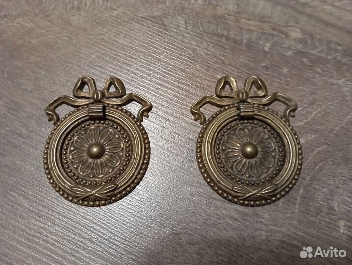 Мебельные ручки накладки с кольцом Бант