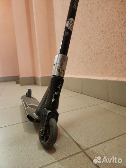 Самокат трюковой