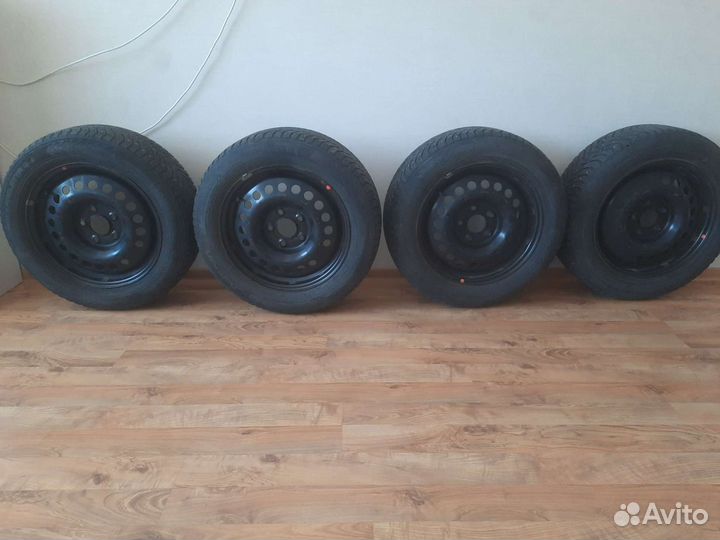 Nokian Tyres Hakkapelitta 8 205/60 R16 96T