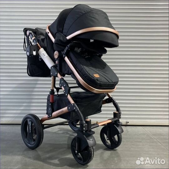 Коляска Luxmom