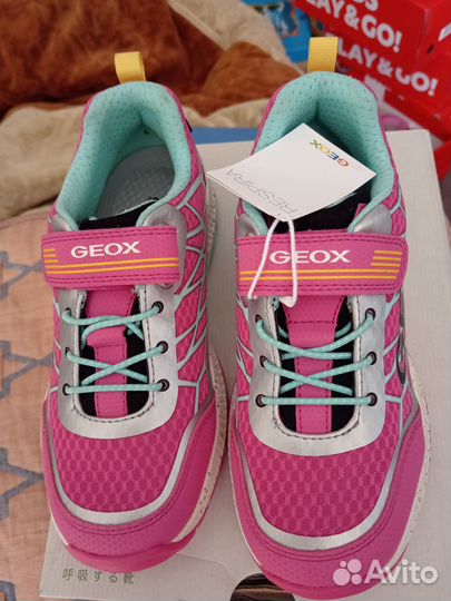Кроссовки Geox. 34,размер