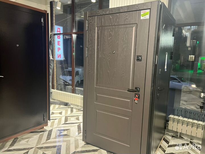 Дверь входная