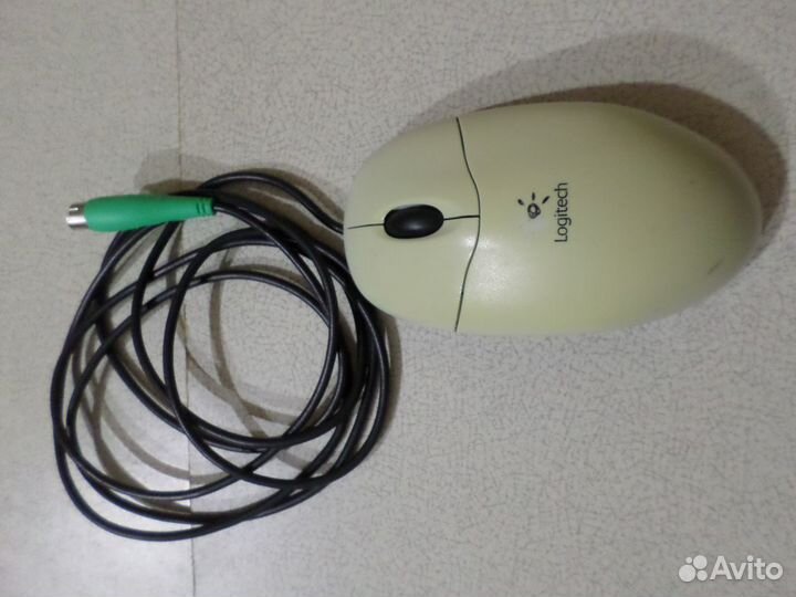PS/2 Компьютерная мышь Logitech M-SBF96