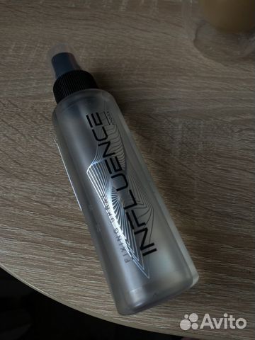 Спрей- закрепитель макияжа Influense