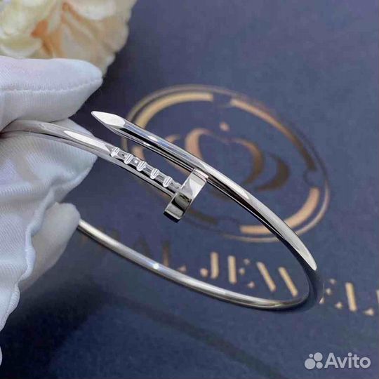 Браслет Cartier Juste un Clou, белое золото