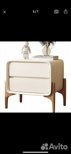 Тумбочка прикроватная