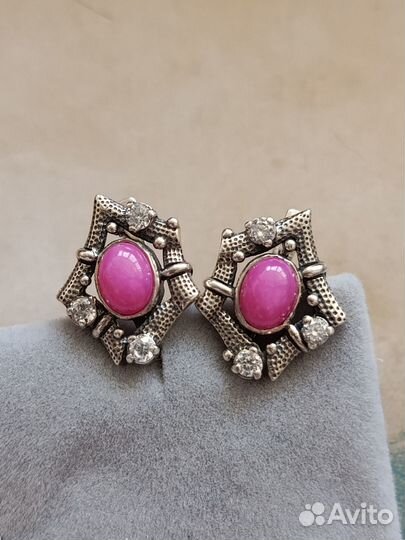 Серебряные серьги со звездчатой шпинелью