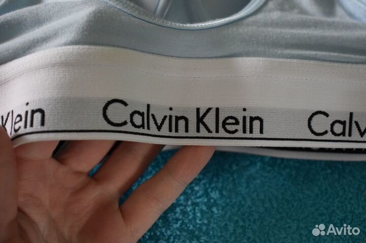 Новый бюстгальтер Calvin Klein размер XS