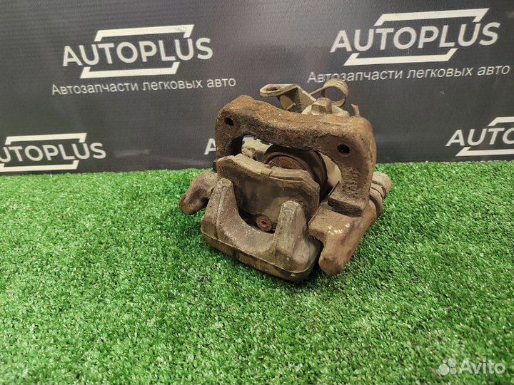 Суппорт задний левый Peugeot 307 хэтчбек 1.6 NFU