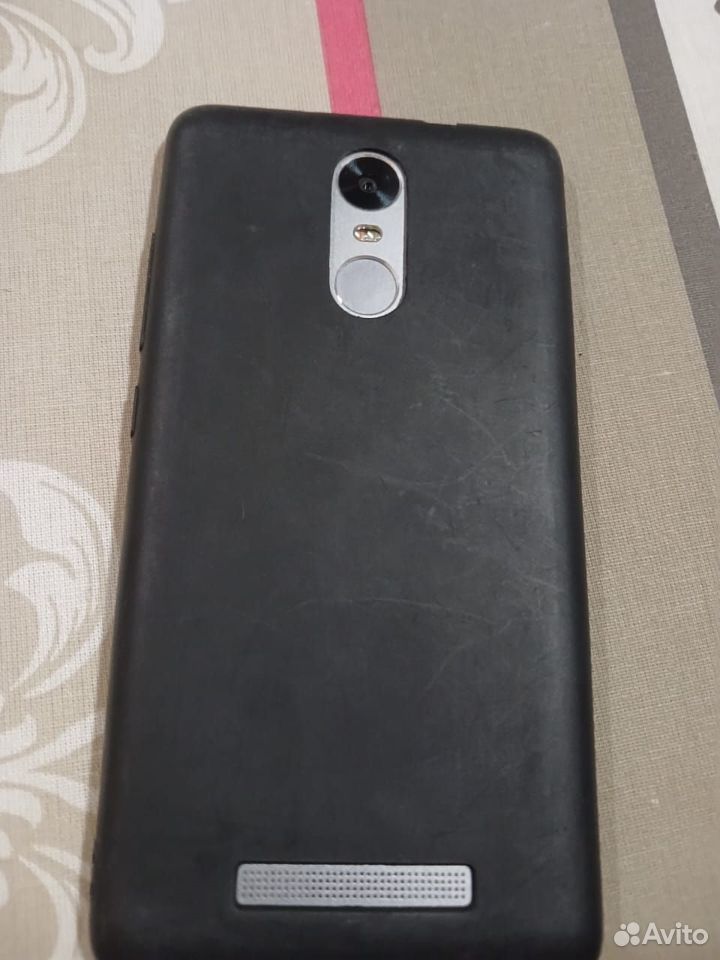 Xiaomi Redmi 4, 4/64 ГБ