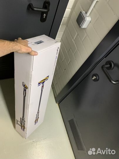 Коробка от пылесоса Dyson V15 Detect Absolute