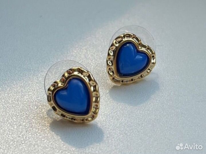 Серебряные серьги гвоздики с синими вставками