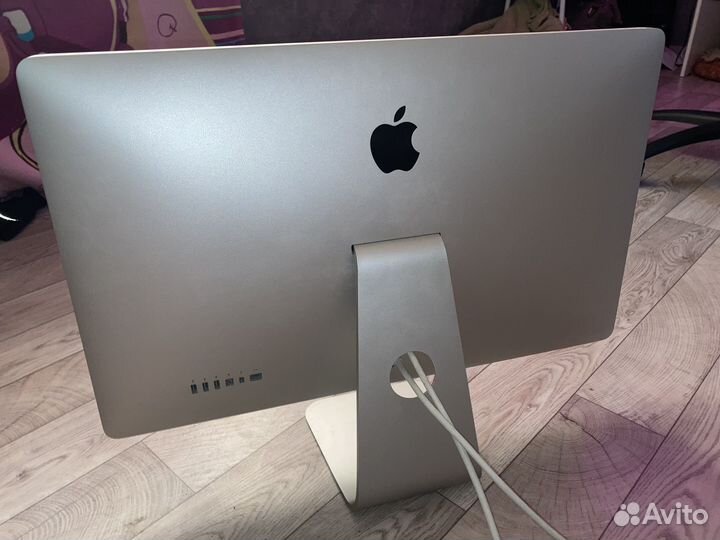 Apple thunderbolt display 27