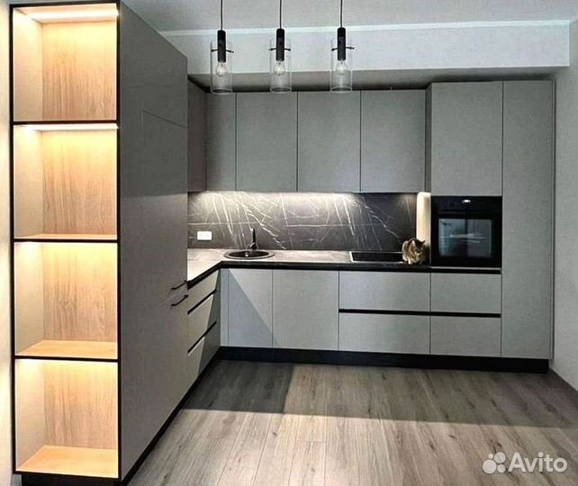 Кухня под потолок под ключ