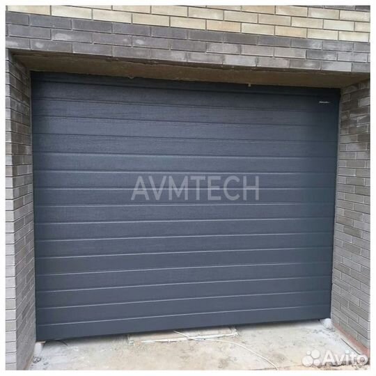 Секционные ворота