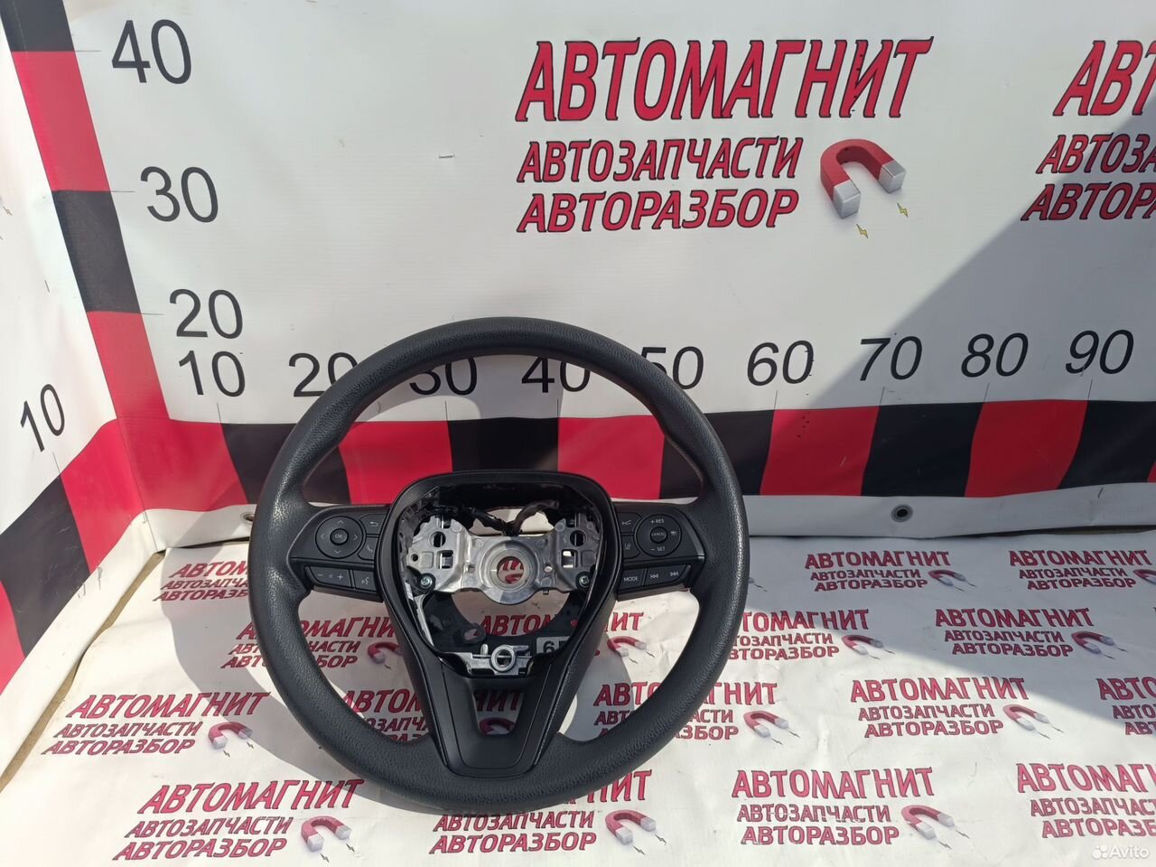 Руль мультируль Тойота Рав 4 50 18-н.в