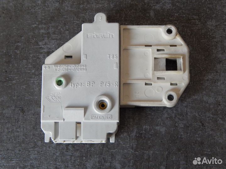 Блокировка люка ст.машины Zanussi арт. 1240349017