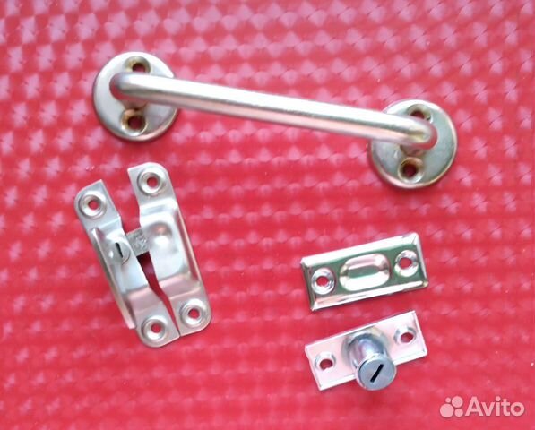 Дверные аксессуары (ручки, защелки, петли, замки)