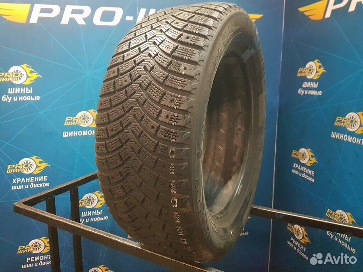 Michelin X-Ice North 2 235/55 R17