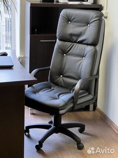 Компьютерное кресло с доставкой на дом