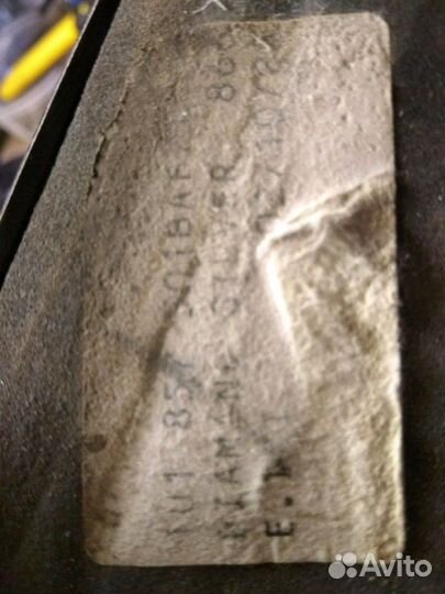 Зеркало левое продам