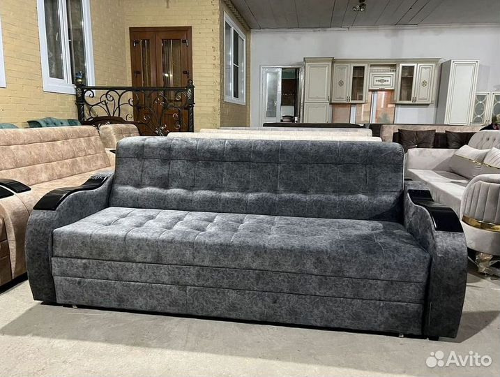 Прямой диван в наличии не б/у