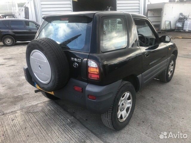 Разбор на запчасти Toyota RAV 4 1994-2000