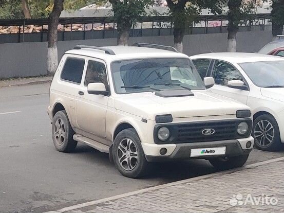 LADA 4x4 (Нива) 1.7 МТ, 2017, 128 000 км
