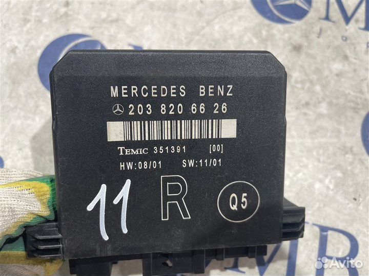 Блок управления двери задний правый Mercedes-Benz