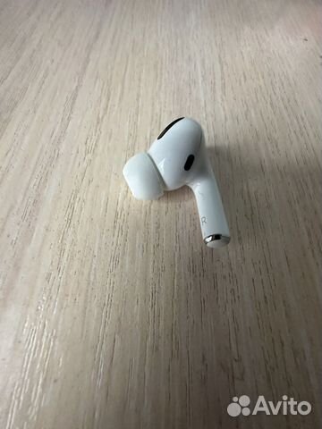 Оригинал правый наушник AirPods Pro