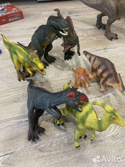 Игрушки динозавры
