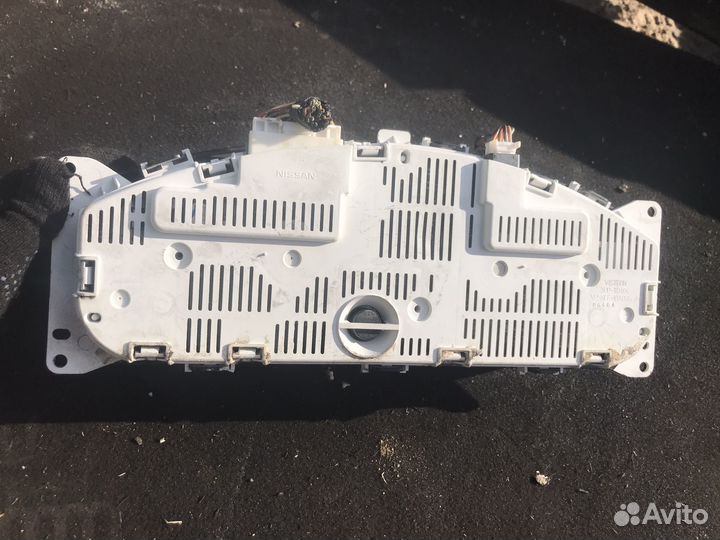 Щиток приборов Nissan Pathfinder R51