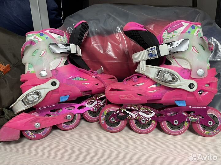 Роликовый коньки на гелевых колесах Flying Eagle