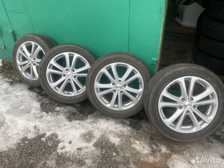 Комплект колес r 17 5*114.3 215/55 X-trike