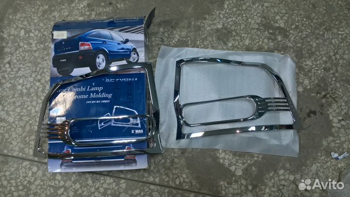 Накладки хромированные на фонари задние Актион 05A