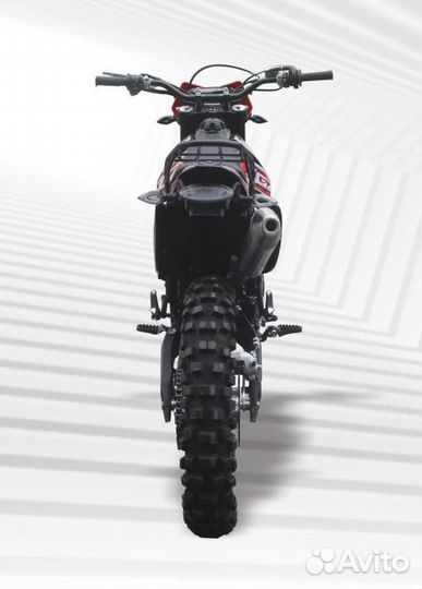 Мотоцикл XGZ CQR-CB300