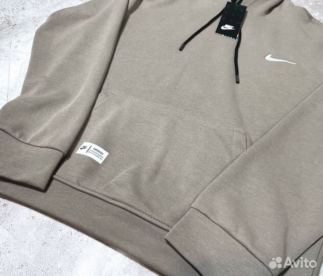 Спортивные костюмы Nike