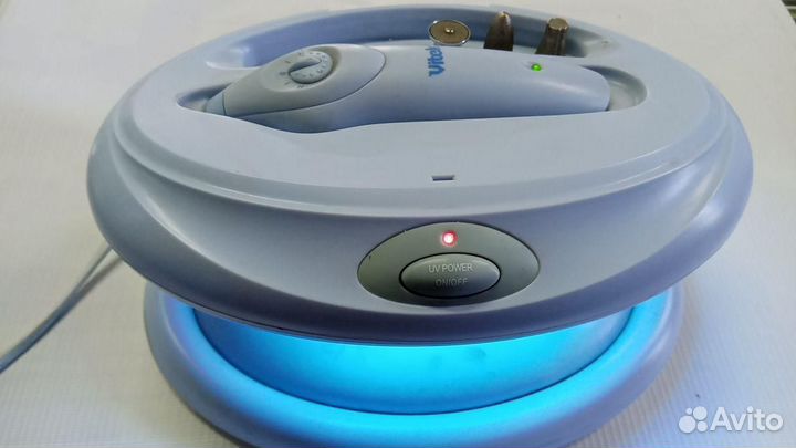 Лампа для маникюра Vitek VT 2206B