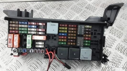 Блок предохранителей mercedes benz M-class W164 (F