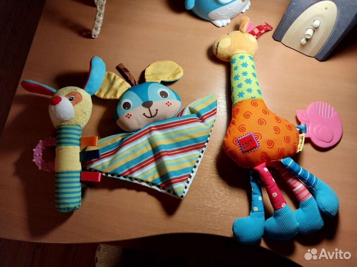 Развивающие игрушки для малышей