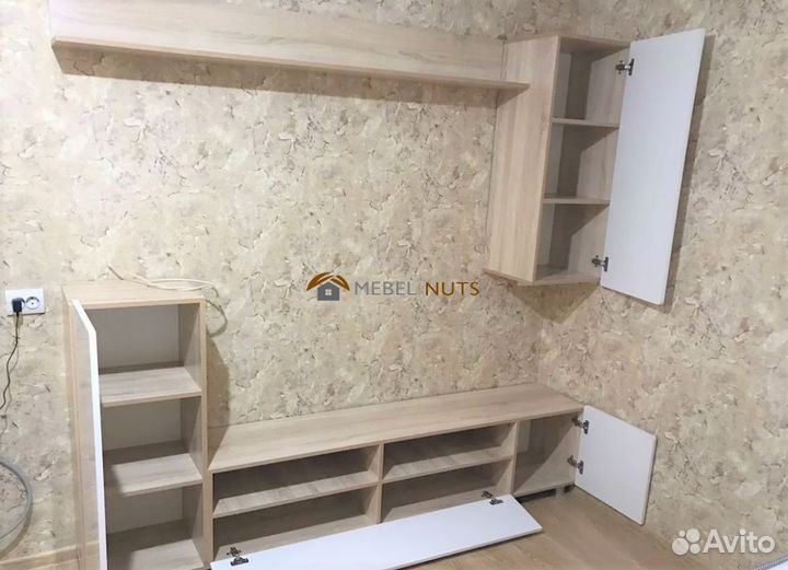 Стенка в гостиную