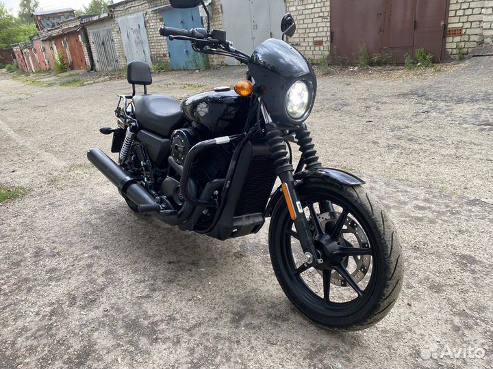 Harley Davidson Street