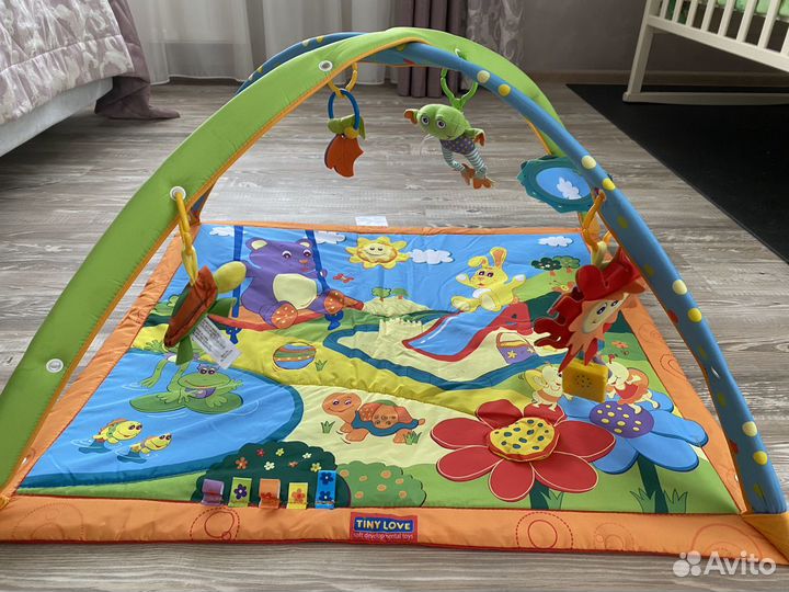 Развивающий коврик tiny love