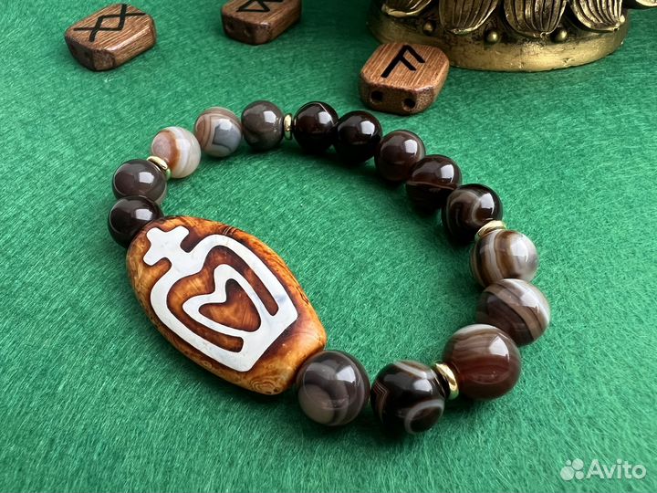 Мужской браслет с Дзи Изобилия и Долголетия