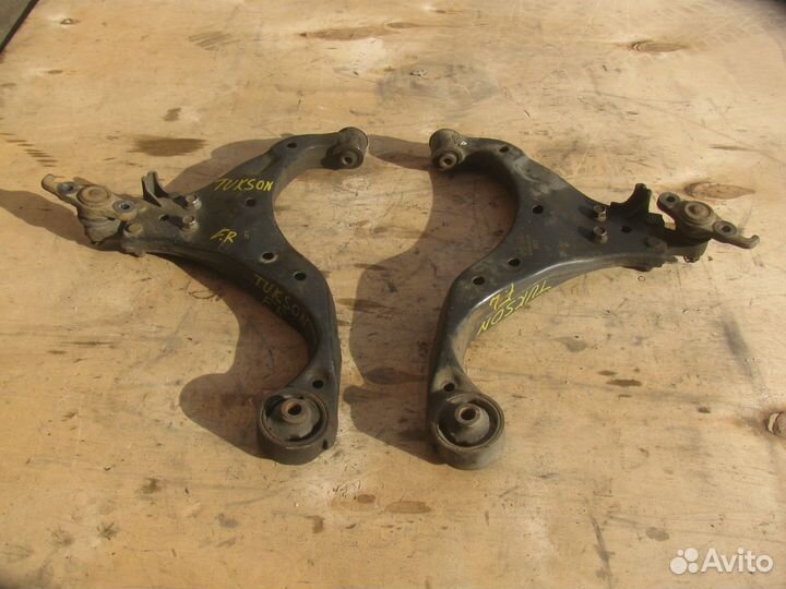 Рычаг передний Kia Sportqge 2 Hyundai Tucson